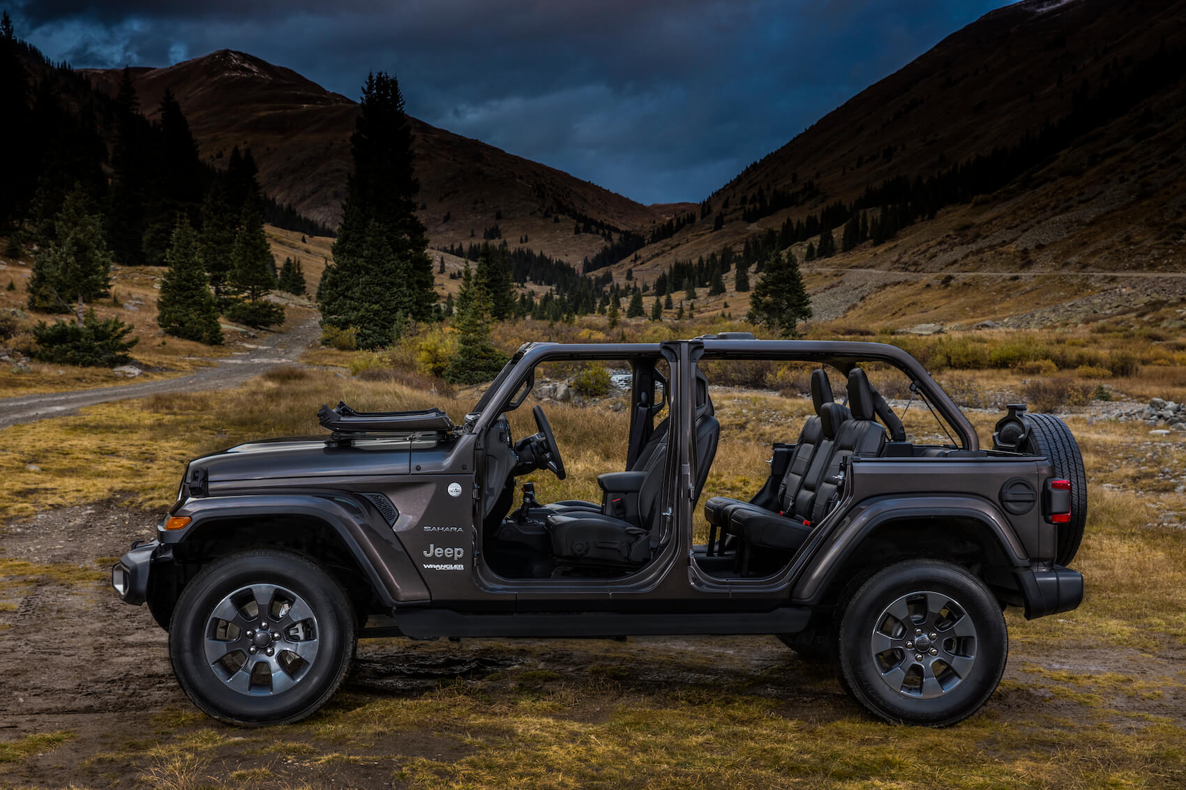 2021 Jeep Wrangler interior Franklin, IN