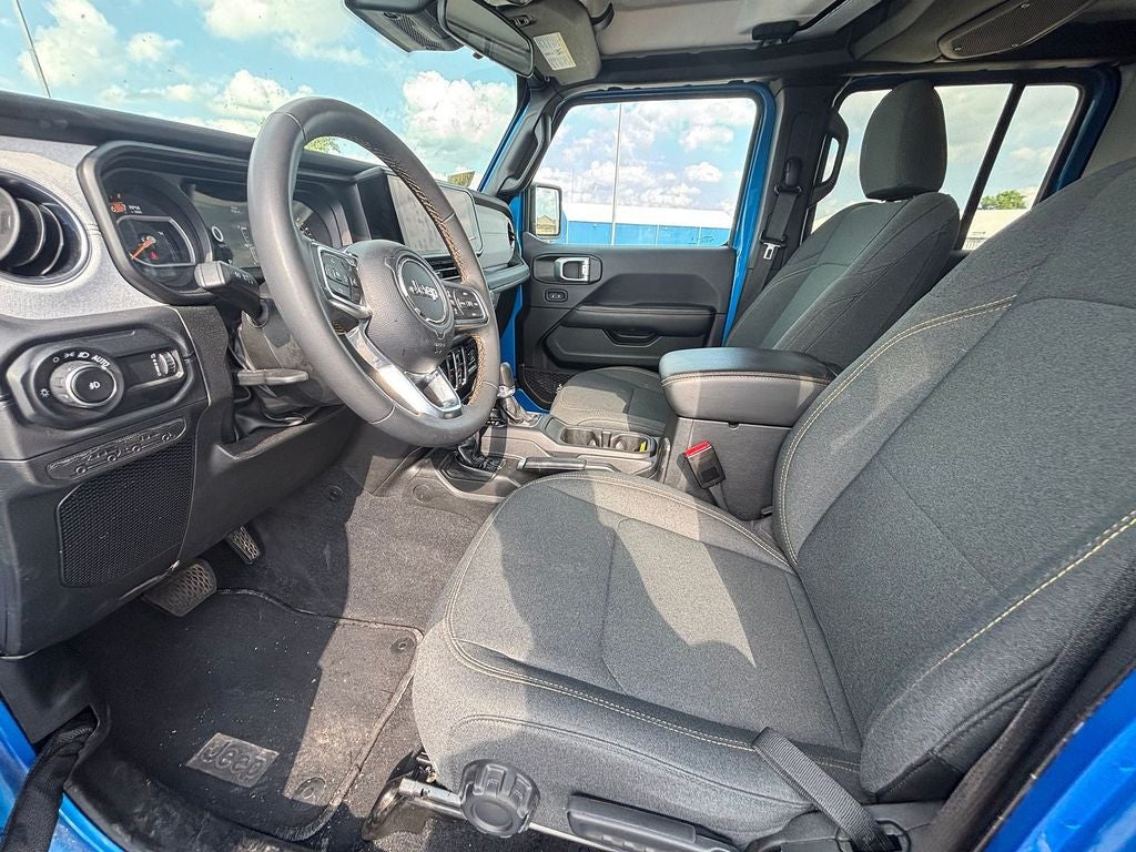 2025 Jeep Wrangler Sahara