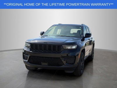 2025 Jeep Grand Cherokee Laredo