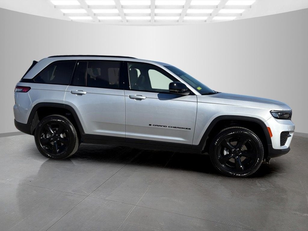 2025 Jeep Grand Cherokee Altitude X