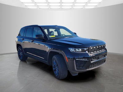 2026 Jeep Grand Cherokee Base