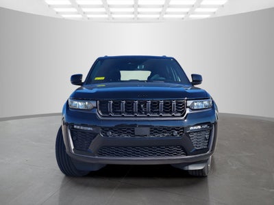 2026 Jeep Grand Cherokee Base