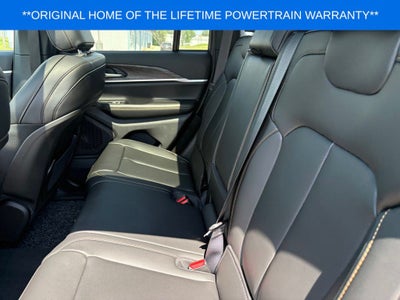 2026 Jeep Grand Cherokee Base