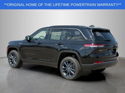 2026 Jeep Grand Cherokee Base