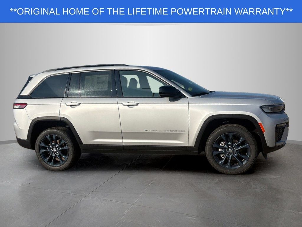 2026 Jeep Grand Cherokee Base