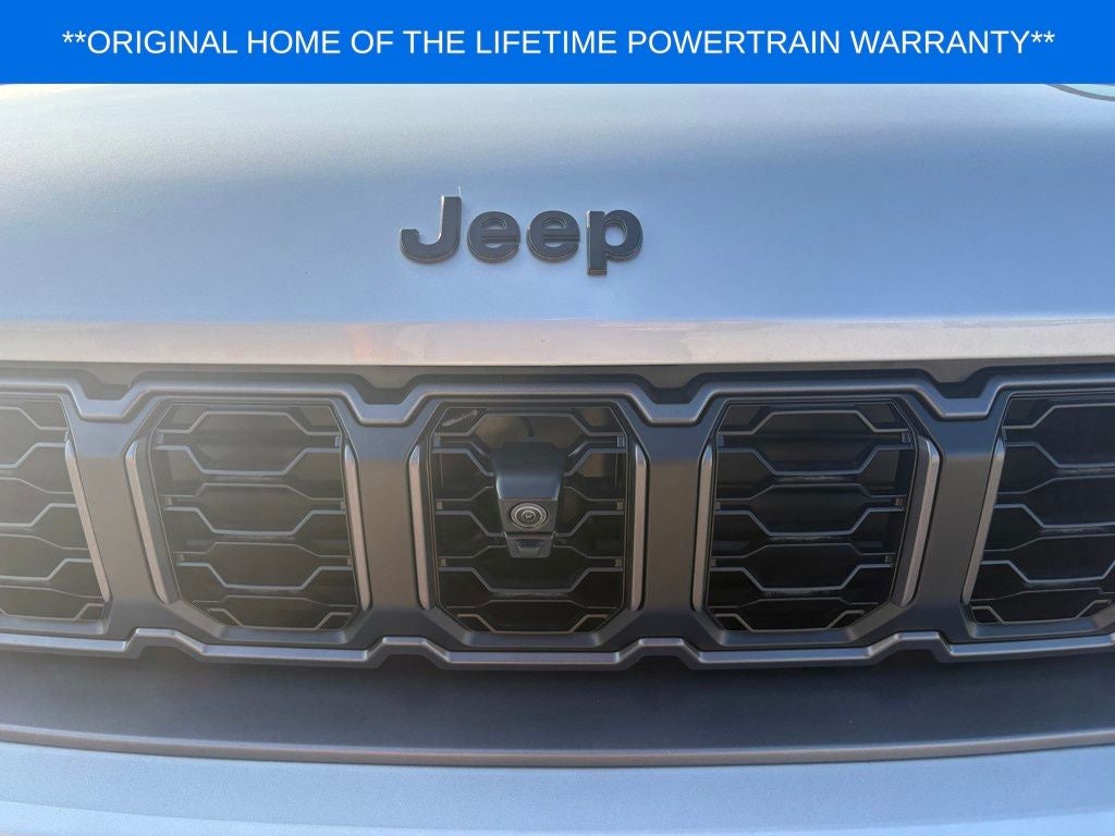 2026 Jeep Grand Cherokee Base
