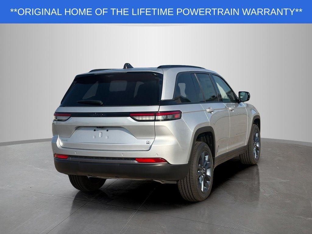 2026 Jeep Grand Cherokee Base
