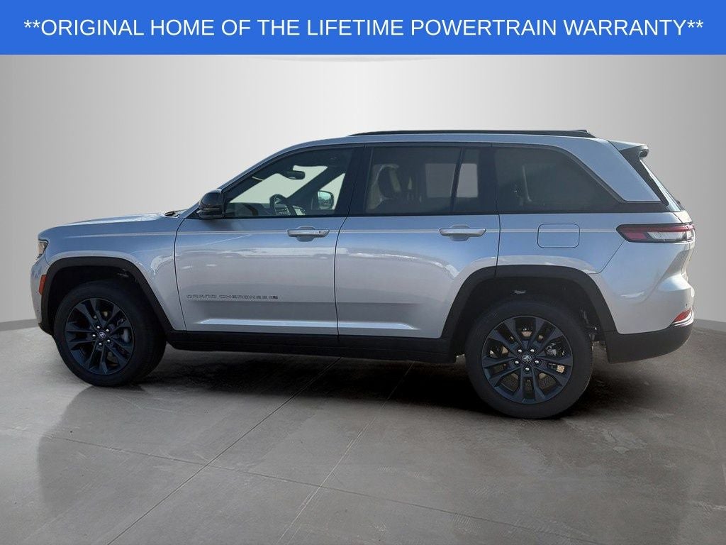 2026 Jeep Grand Cherokee Base