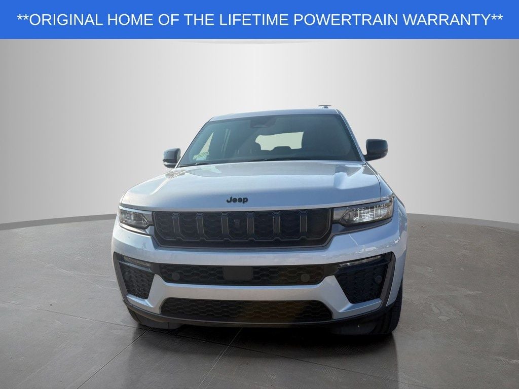 2026 Jeep Grand Cherokee Base