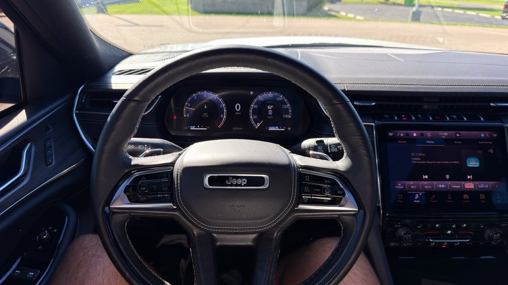 2025 Jeep Grand Cherokee Overland