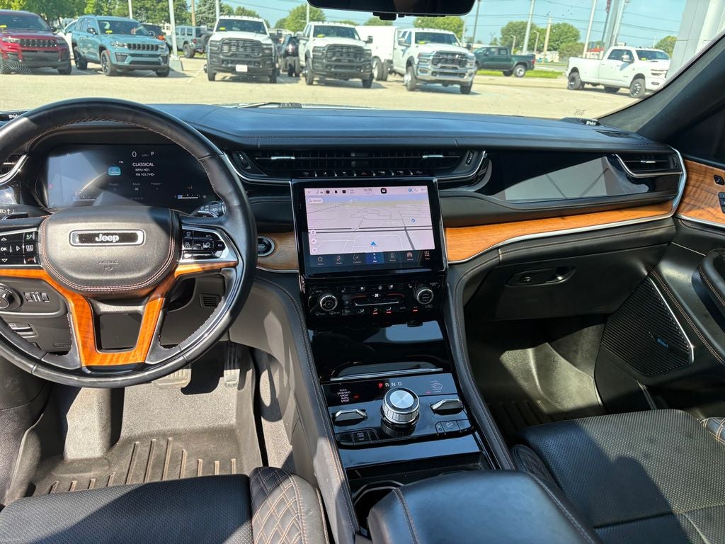 2022 Jeep Grand Cherokee Summit Reserve