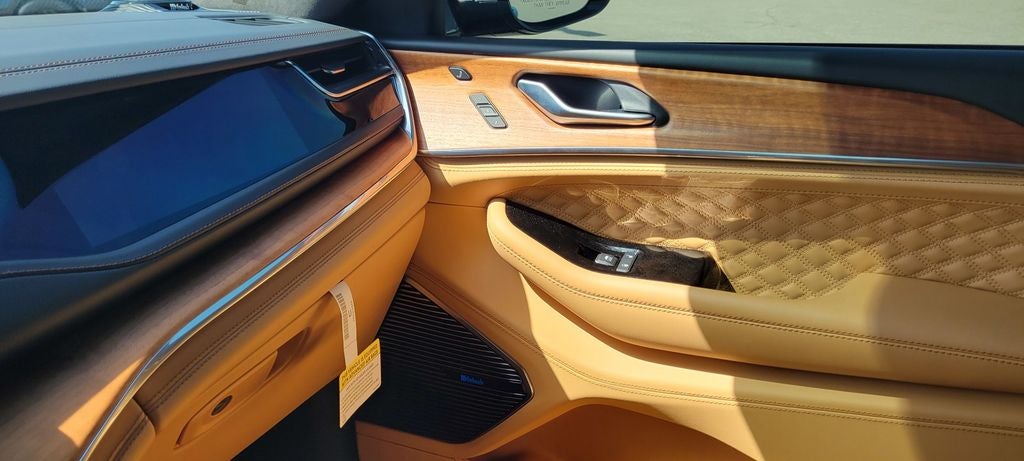 2025 Jeep Grand Cherokee Summit Reserve