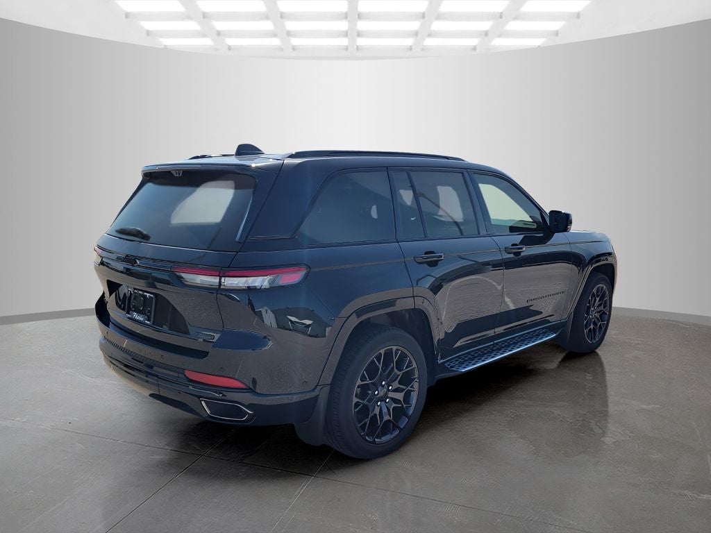 2025 Jeep Grand Cherokee Summit Reserve