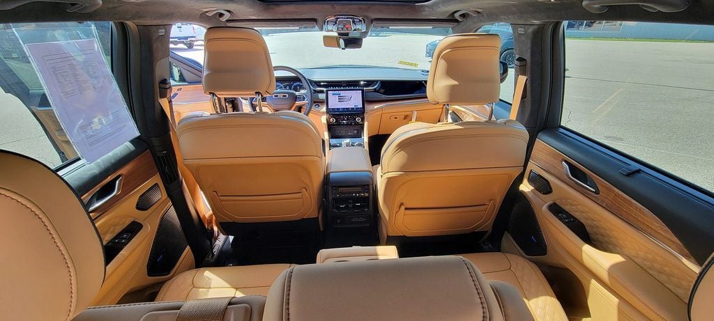 2025 Jeep Grand Cherokee Summit Reserve