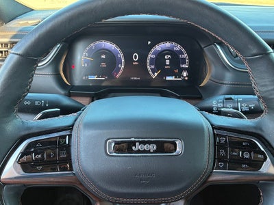 2025 Jeep Grand Cherokee Summit