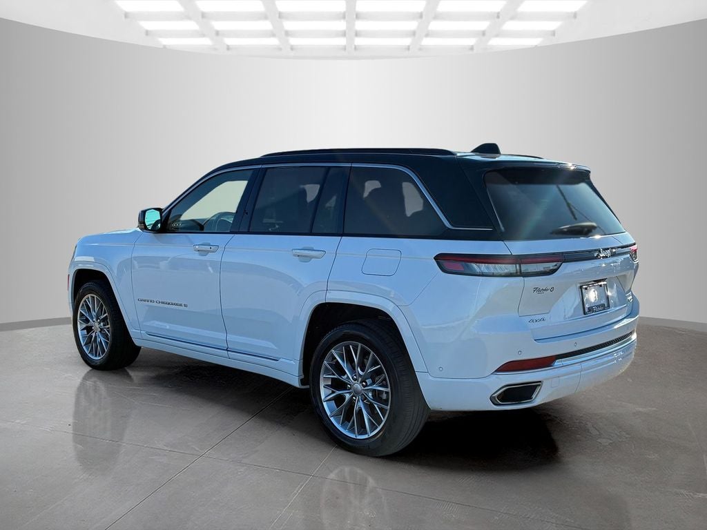 2025 Jeep Grand Cherokee Summit