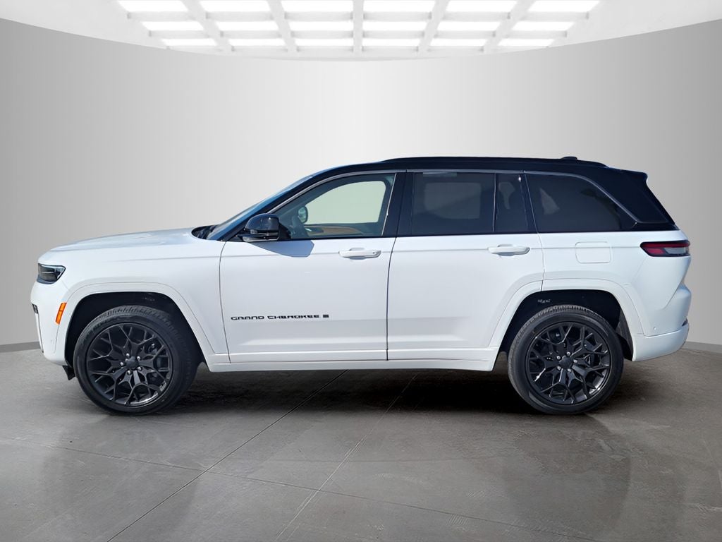 2026 Jeep Grand Cherokee Summit