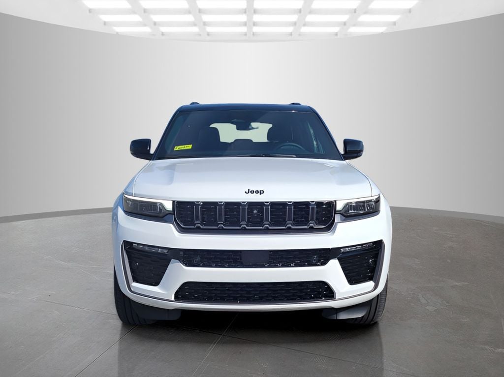 2026 Jeep Grand Cherokee Summit