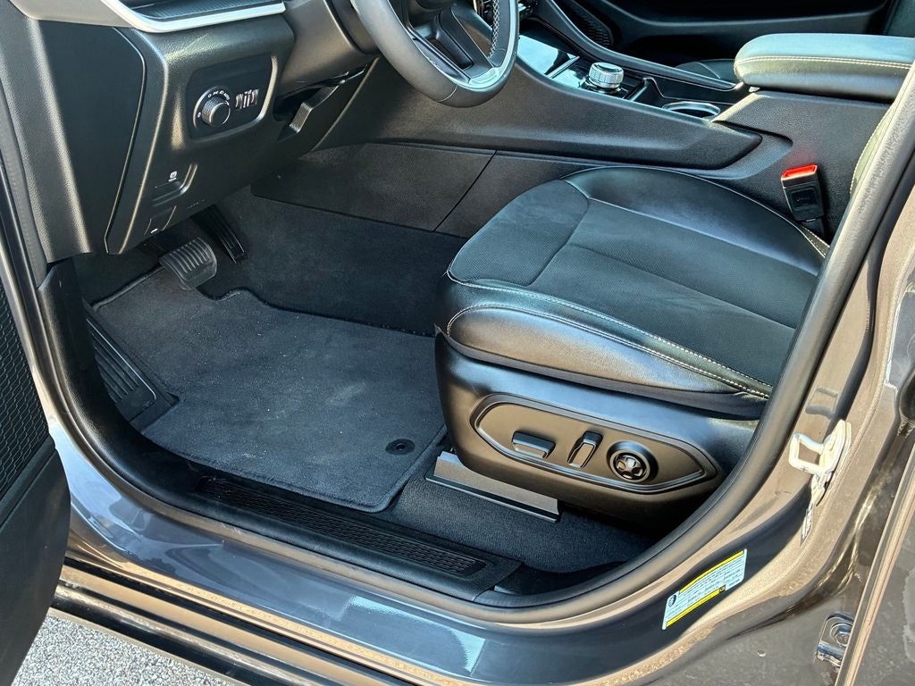 2024 Jeep Grand Cherokee L Altitude X