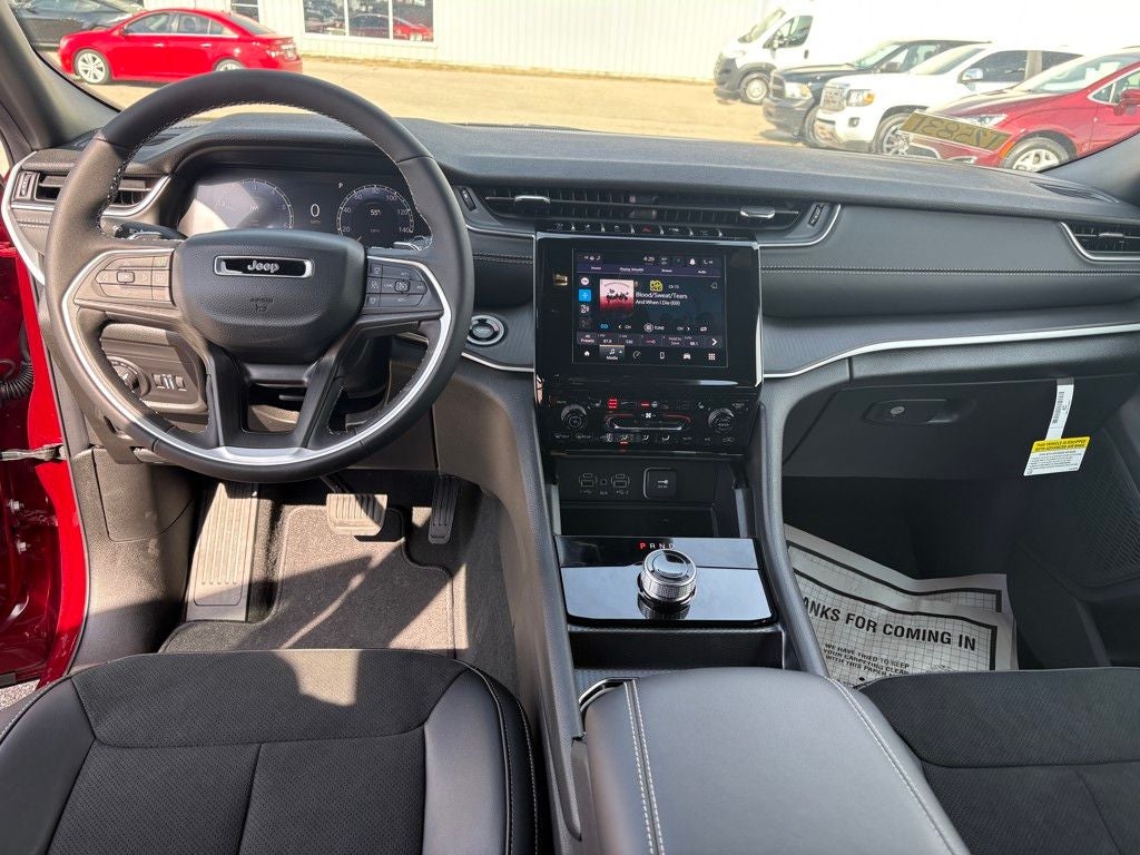 2025 Jeep Grand Cherokee L Altitude