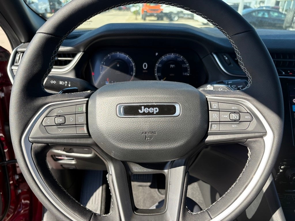 2025 Jeep Grand Cherokee L Altitude