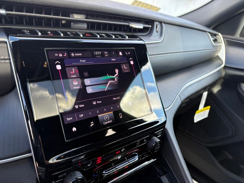 2025 Jeep Grand Cherokee L Altitude X