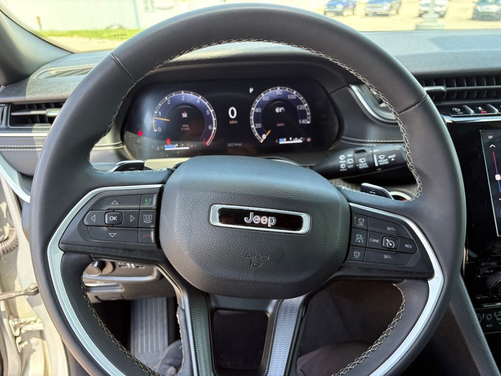 2024 Jeep Grand Cherokee L Laredo