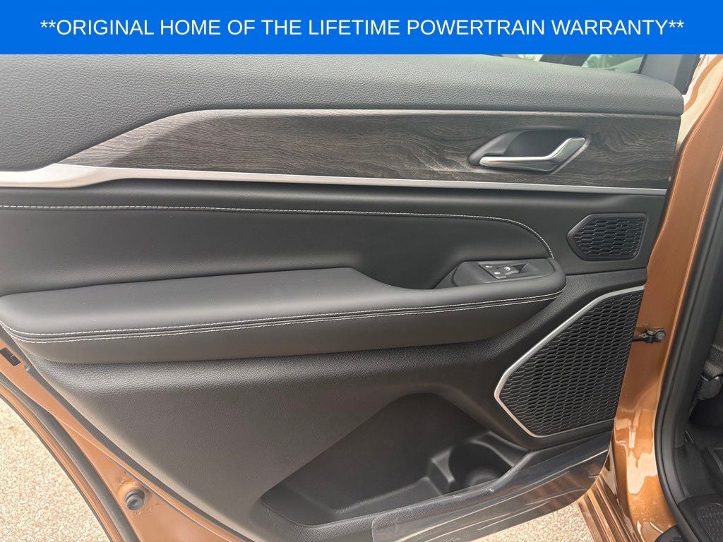 2026 Jeep Grand Cherokee L Limited Reserve