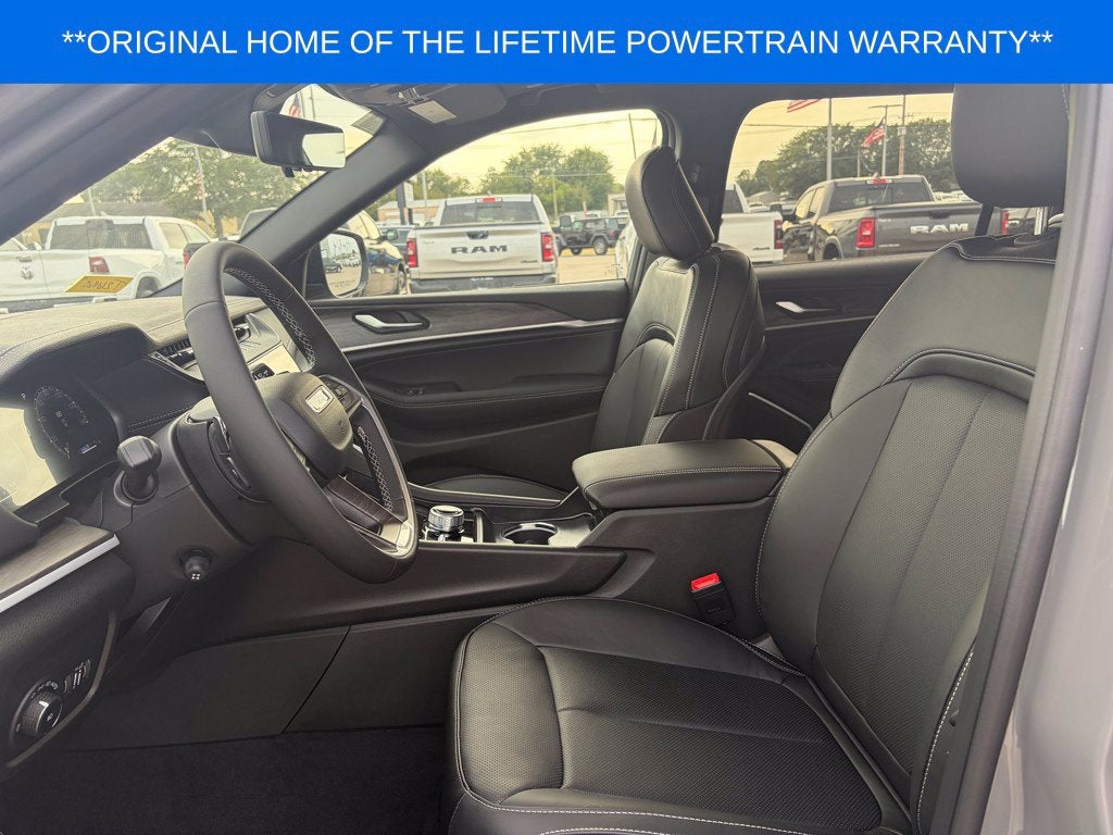 2027 Jeep Grand Cherokee L Limited Reserve
