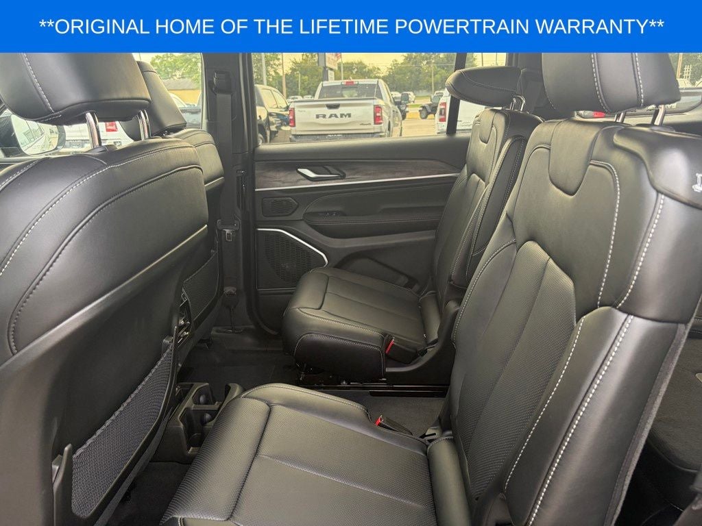 2027 Jeep Grand Cherokee L Limited Reserve