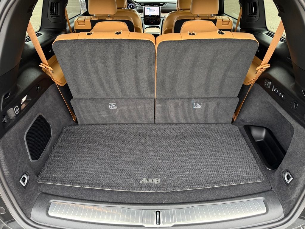 2024 Jeep Grand Cherokee L Summit