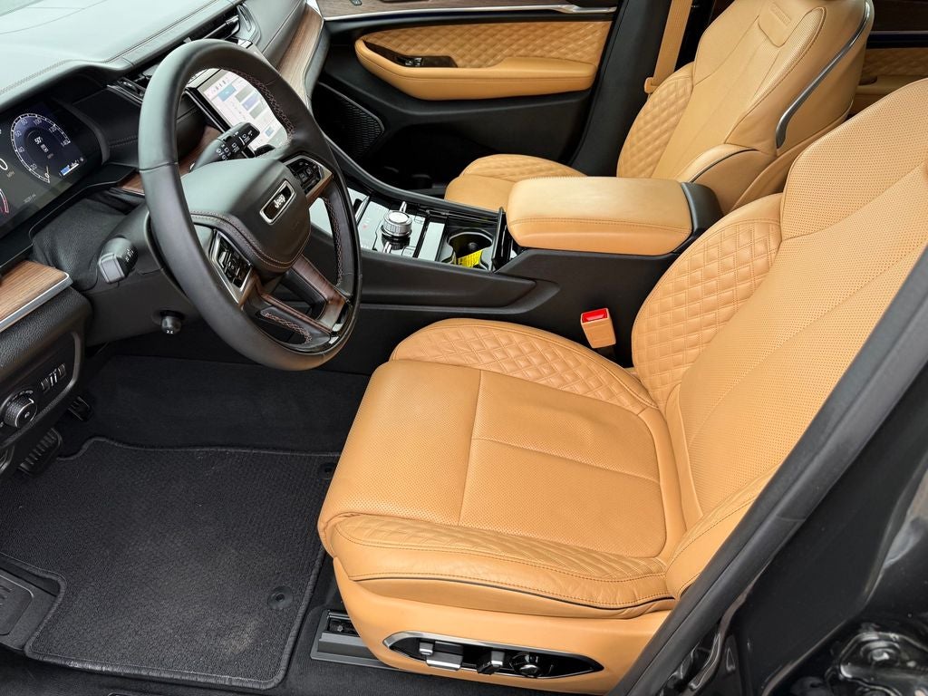 2024 Jeep Grand Cherokee L Summit