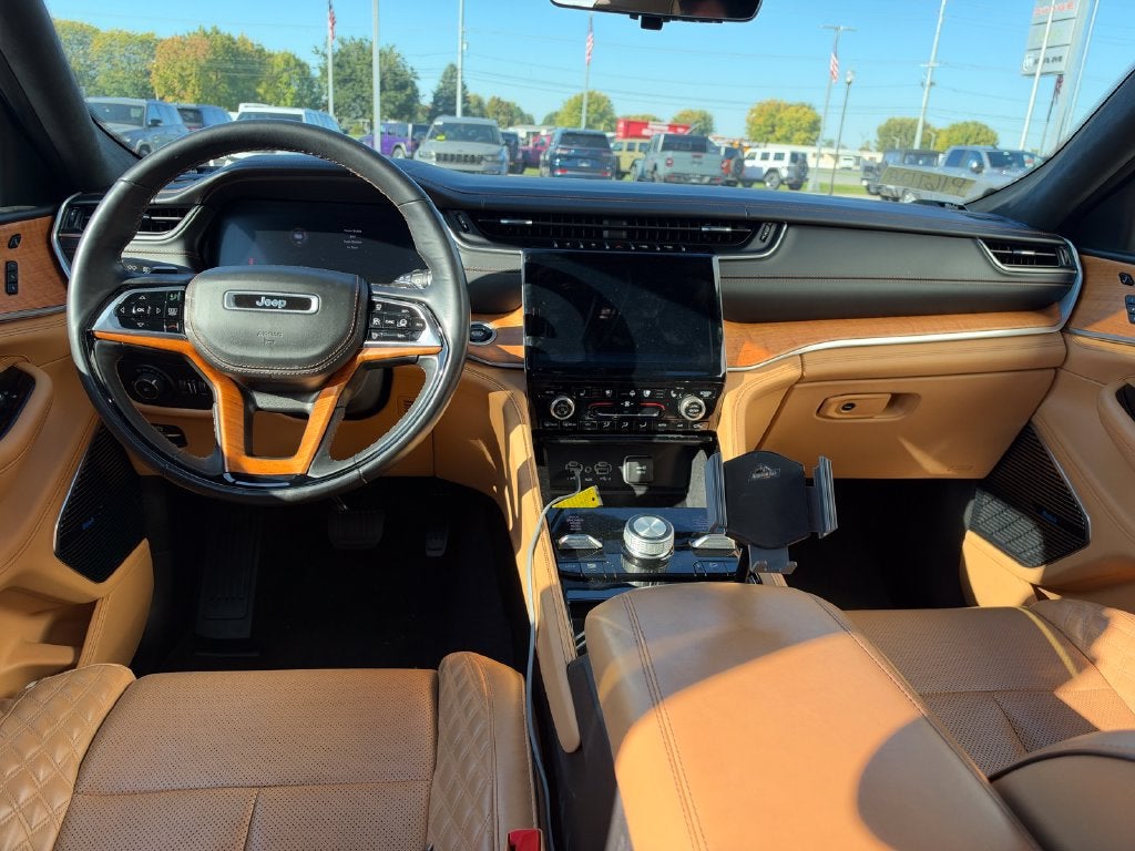 2021 Jeep Grand Cherokee L Summit