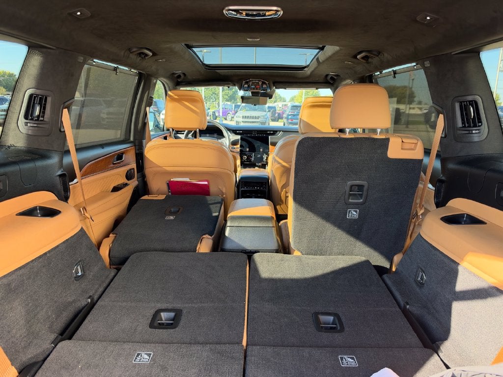 2021 Jeep Grand Cherokee L Summit