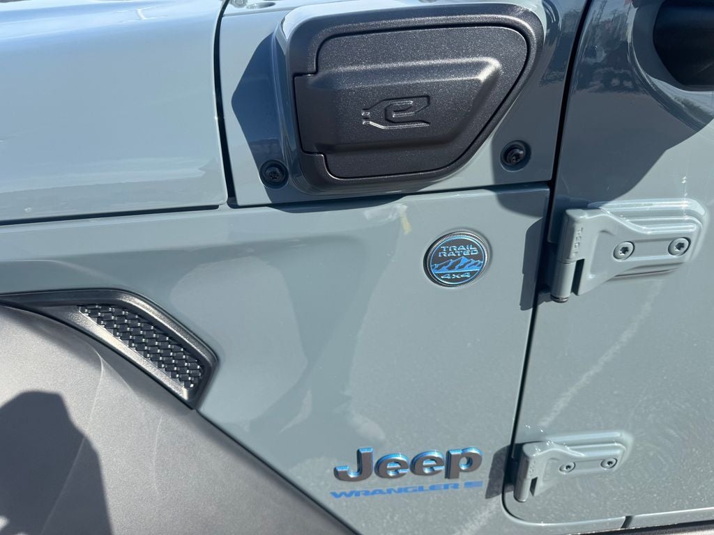 2025 Jeep Wrangler Willys 4xe