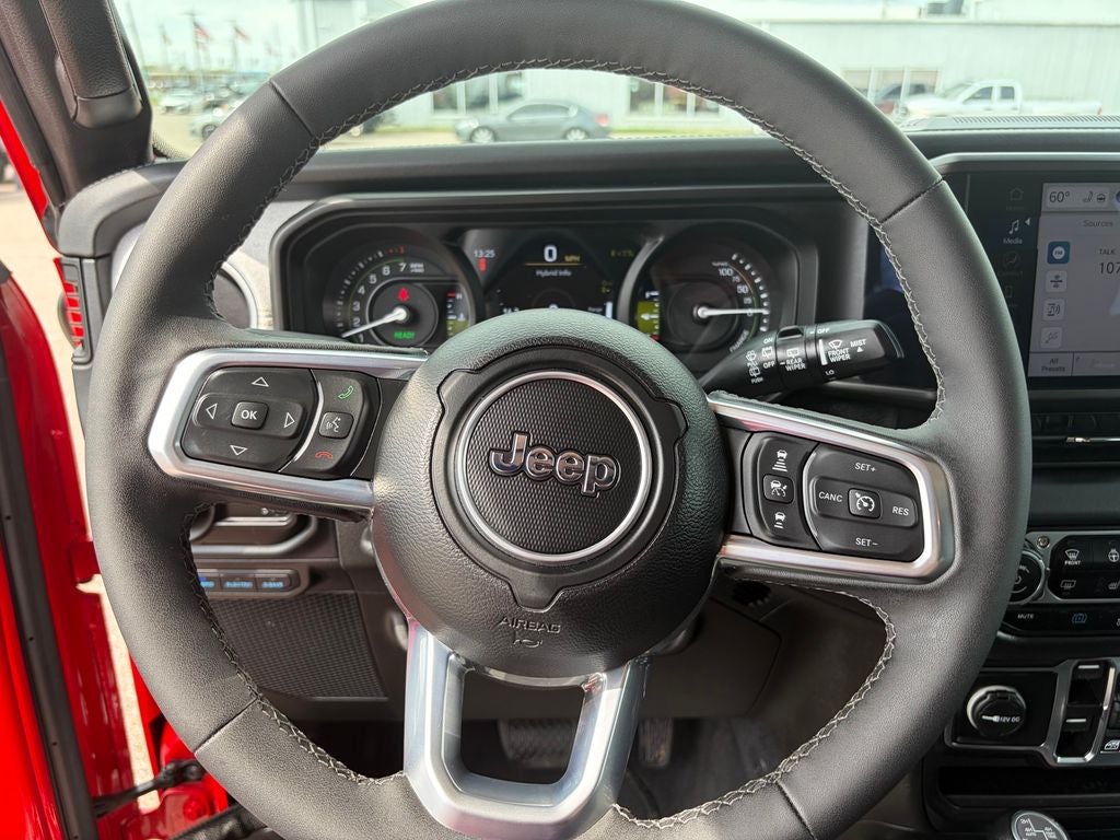 2025 Jeep Wrangler Sahara 4xe
