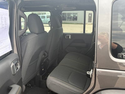 2025 Jeep Wrangler Sahara 4xe