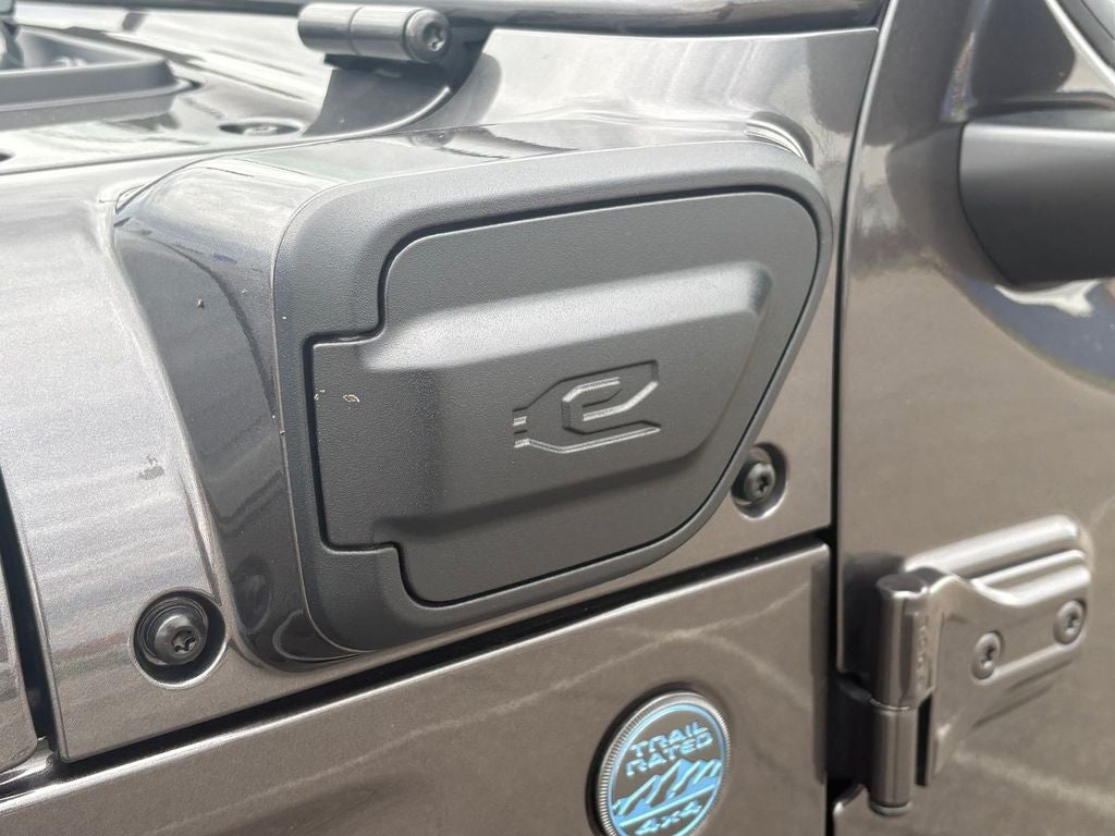 2025 Jeep Wrangler Sahara 4xe