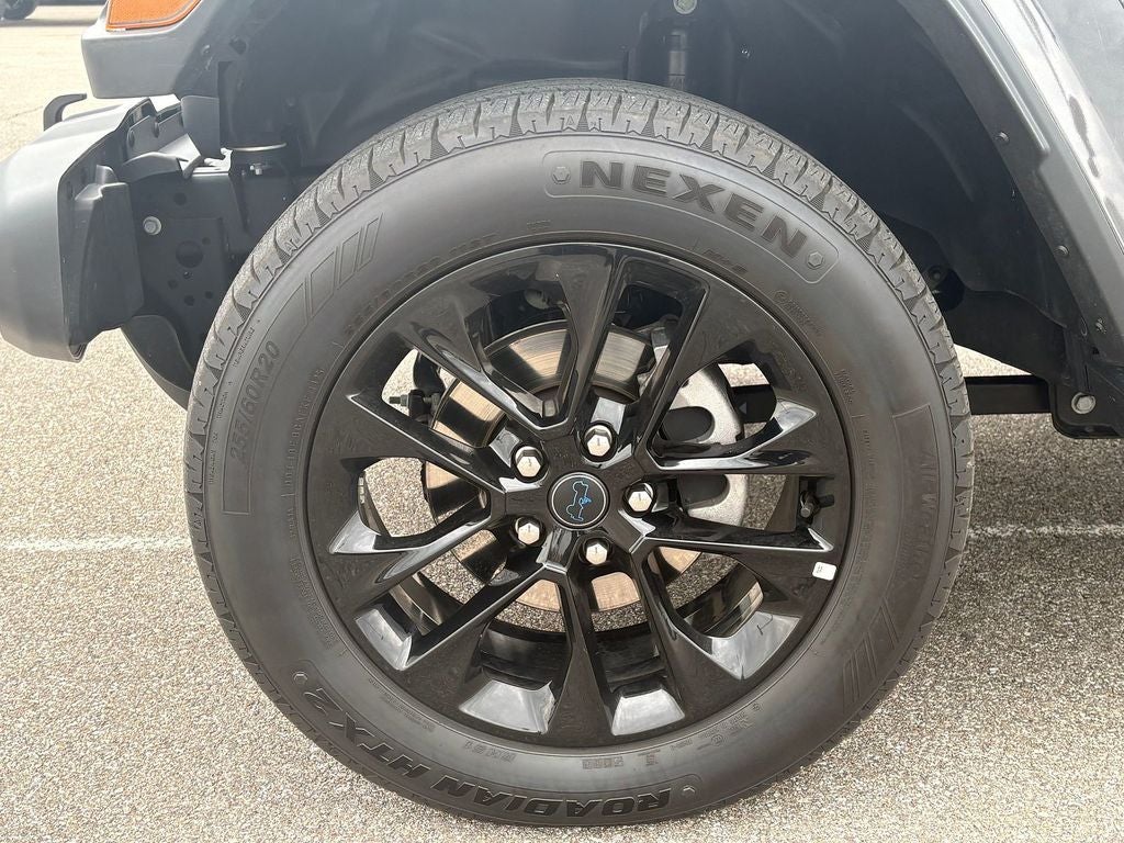 2025 Jeep Wrangler Sahara 4xe
