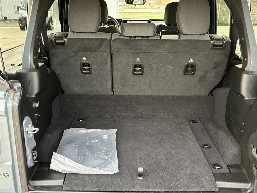 2025 Jeep Wrangler Sahara 4xe