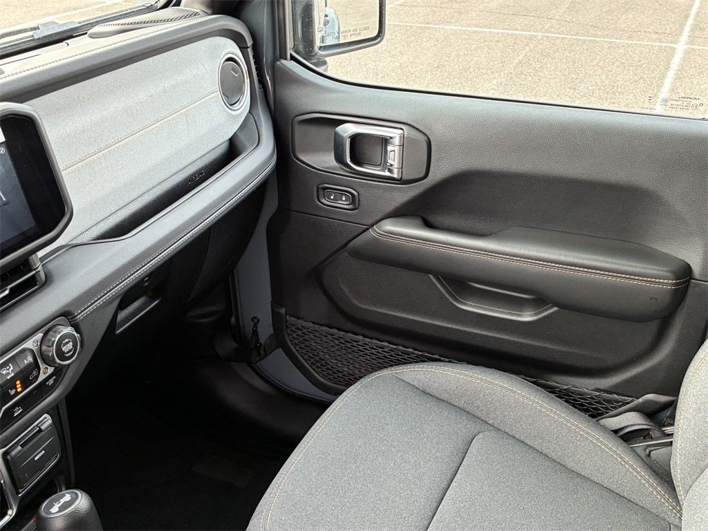 2025 Jeep Wrangler Sahara 4xe