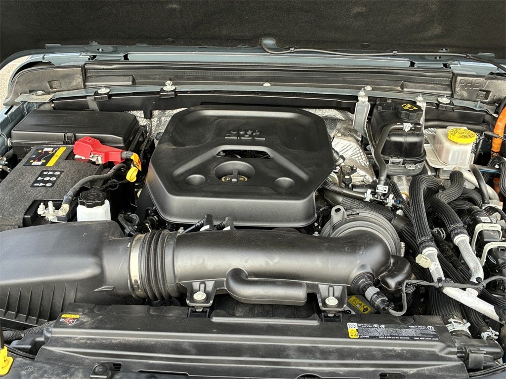 2025 Jeep Wrangler Sahara 4xe