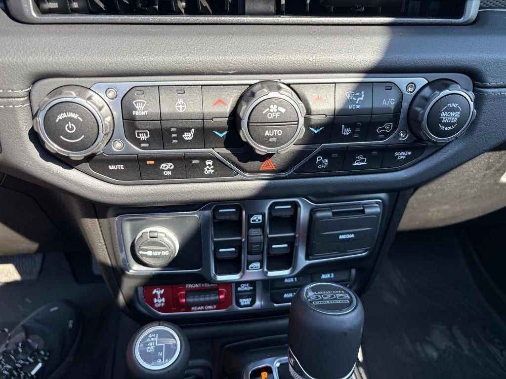 2025 Jeep Wrangler Rubicon 392