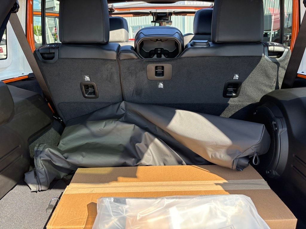 2025 Jeep Wrangler Rubicon 392