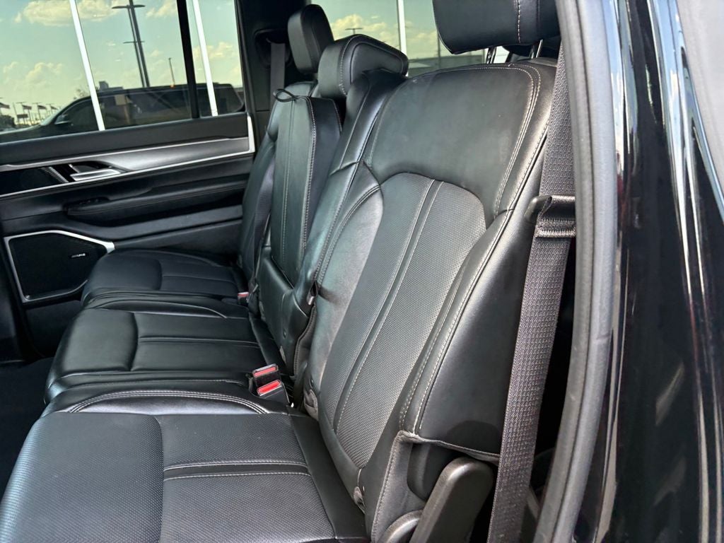 2025 Jeep Wagoneer L Series II
