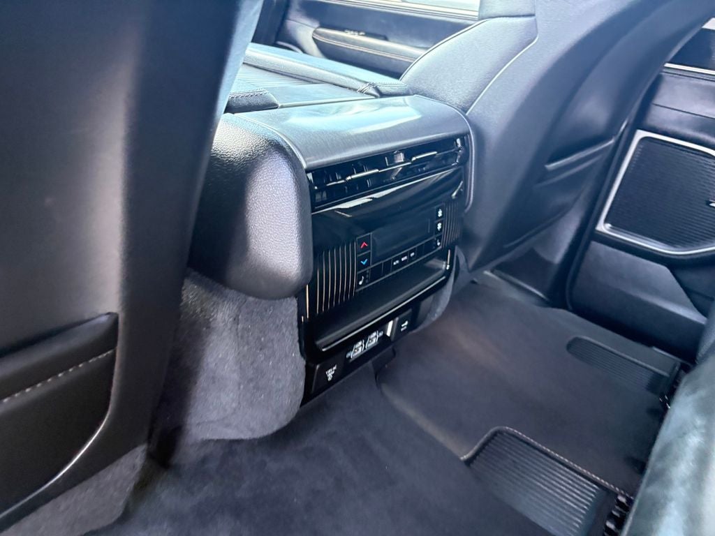2025 Jeep Wagoneer L Series II