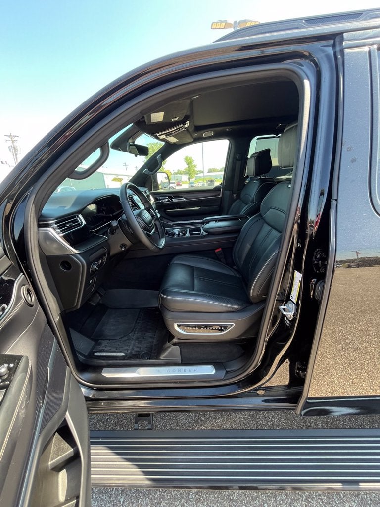 2025 Jeep Grand Wagoneer L Series II