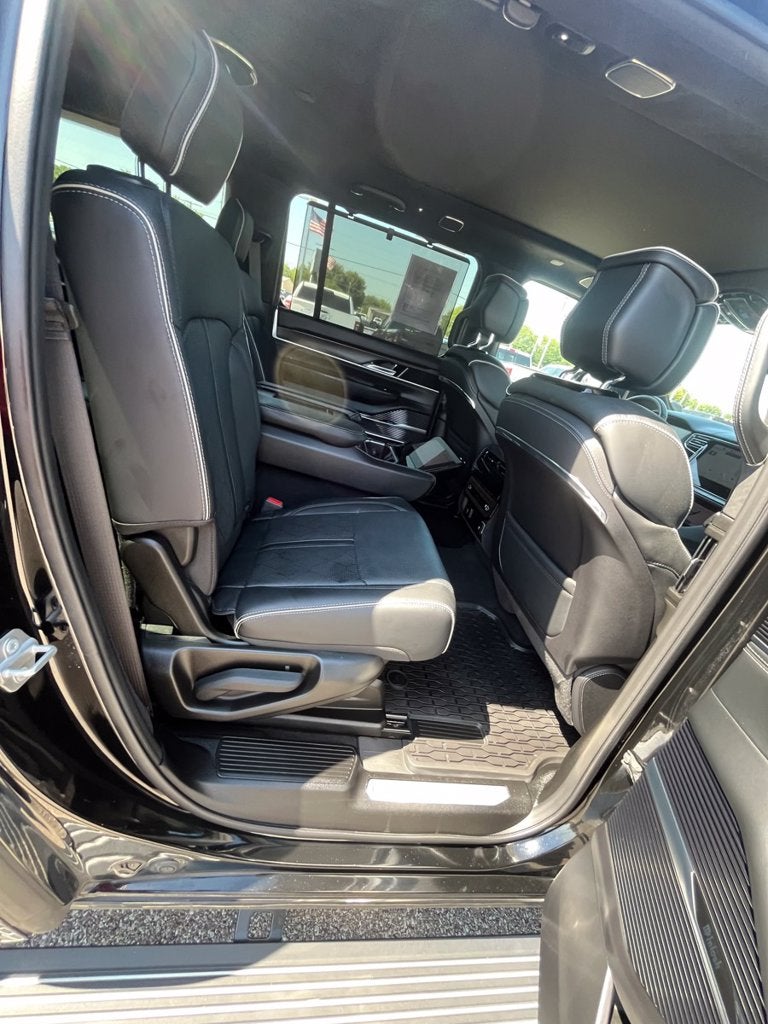 2025 Jeep Grand Wagoneer L Series II