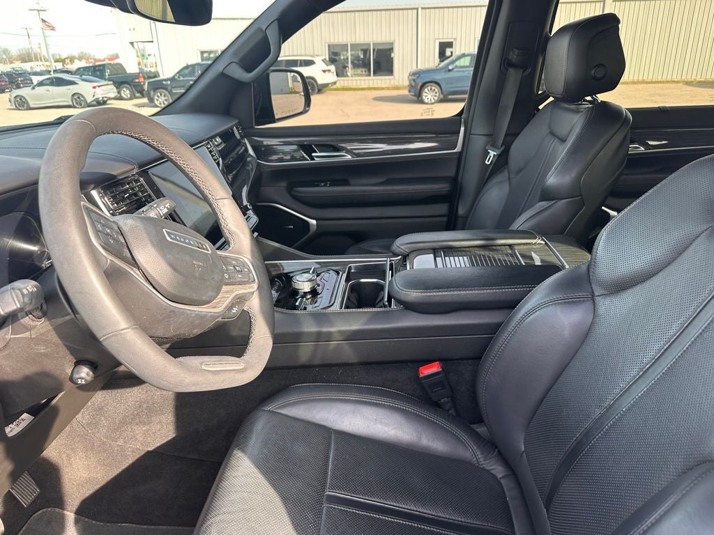 2022 Jeep Wagoneer Series III