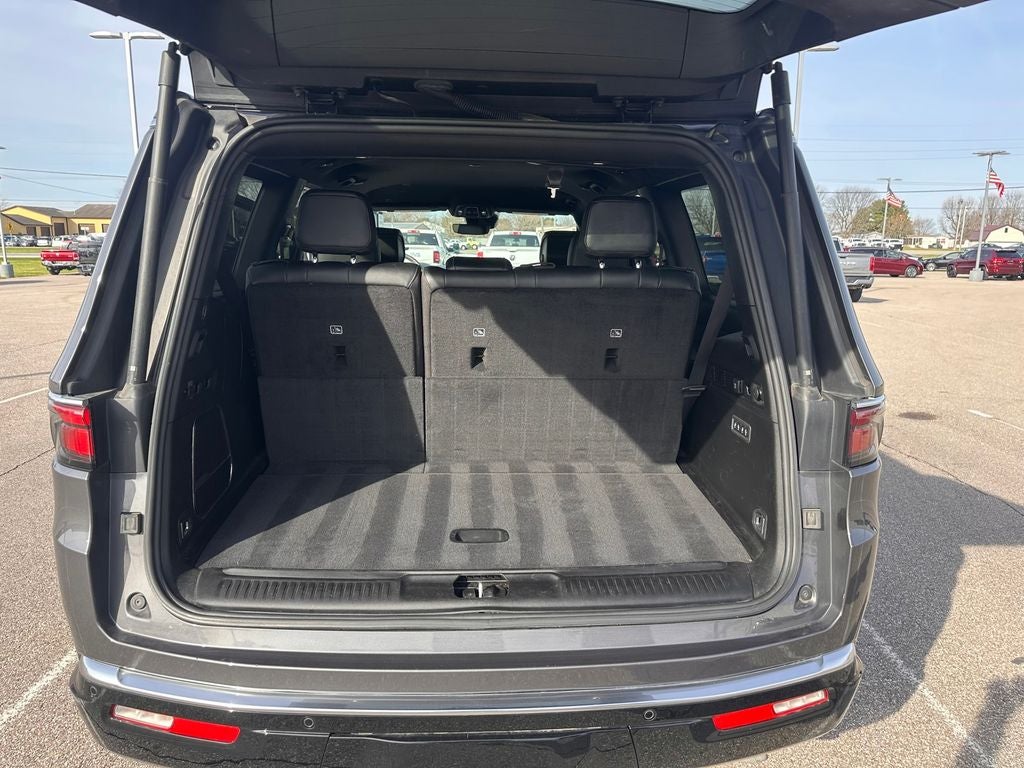 2022 Jeep Wagoneer Series III